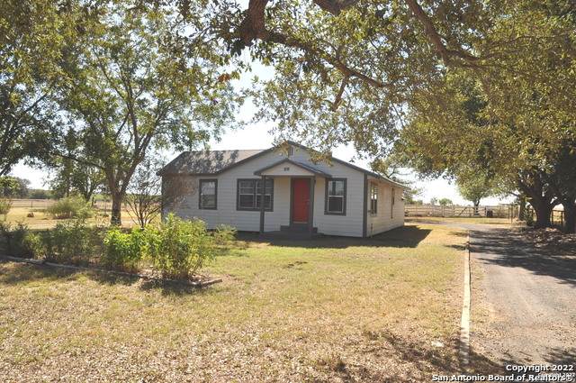 1036 County Road 6612 - Photo 1