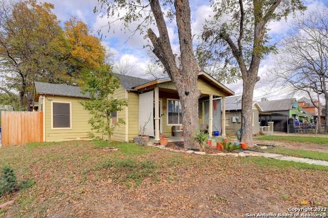 511 Woodlawn Ave - Photo 1