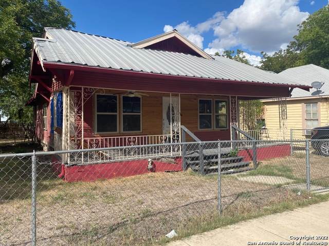 1103 Hays - Photo 1