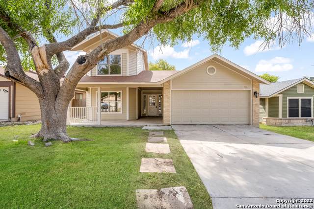 7918 Wayside Trail - Photo 1