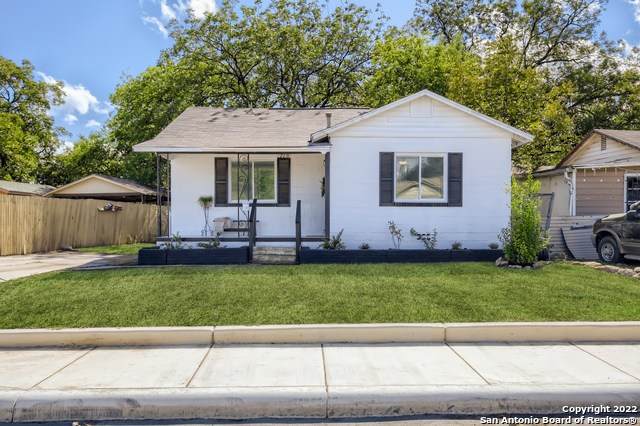 710 Jennings Ave - Photo 1
