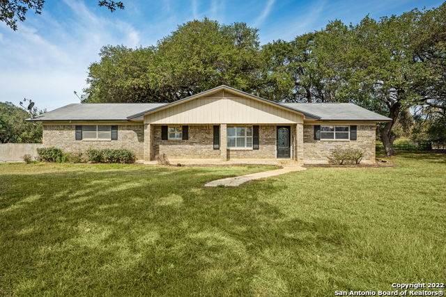 1 Oak Valley Dr - Photo 1