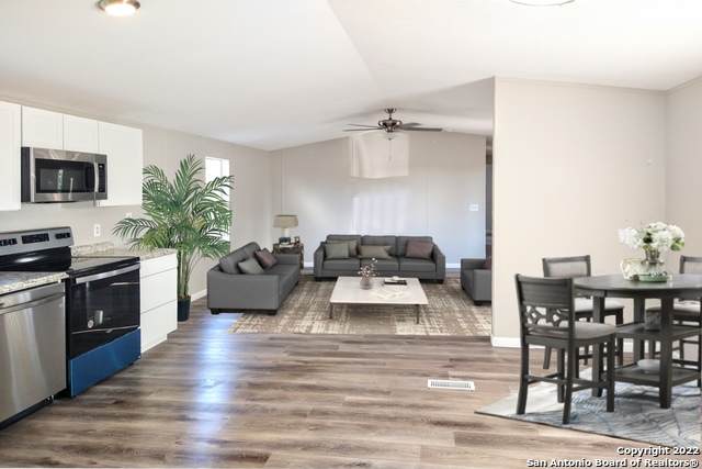 7942 Pronghorn Dr - Photo 1