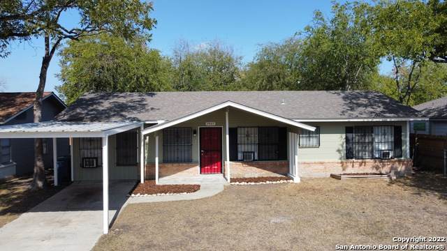 7407 Cartwheel Ln - Photo 1
