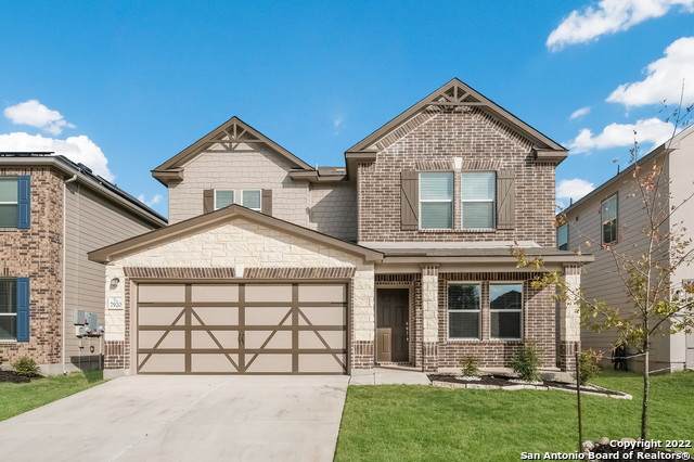 7920 Broussard - Photo 1