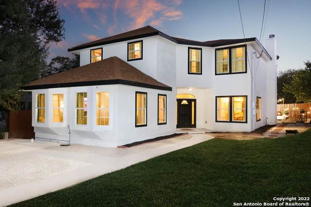 1402 Avant Ave - Photo 1