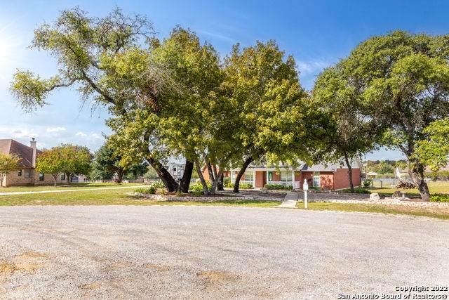 1291 Country View Dr - Photo 1