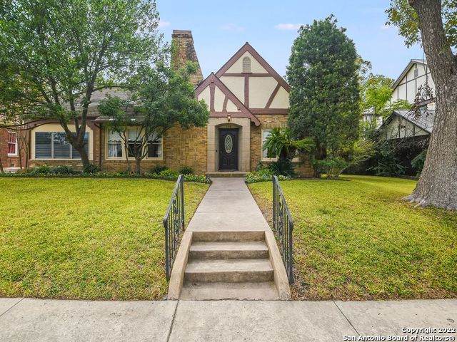 134 Lullwood Ave - Photo 1