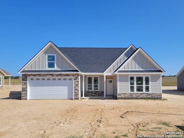 204 Turnberry Dr - Photo 1