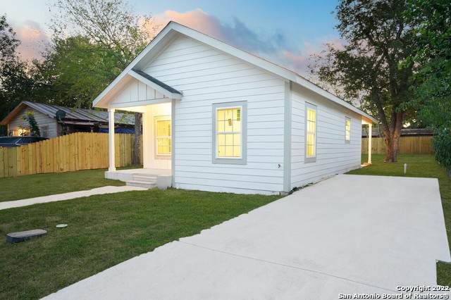 725 Ormand St - Photo 1