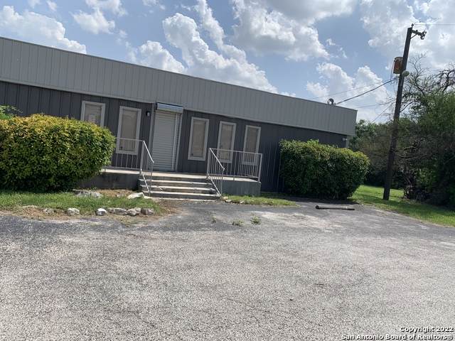 3930 Southcross Blvd - Photo 1