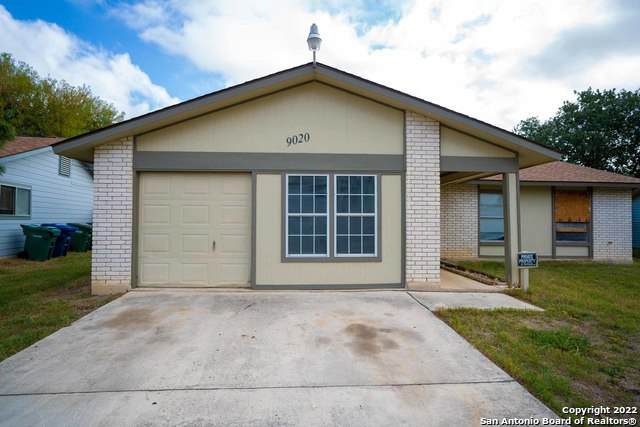 9020 Island View St - Photo 1