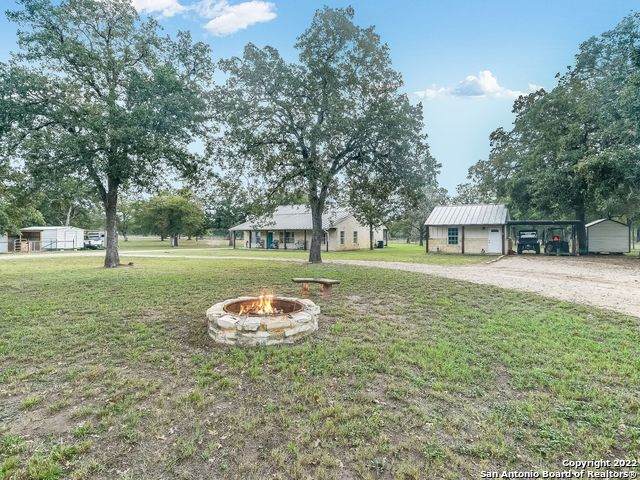 925 Rangeland Rd - Photo 1