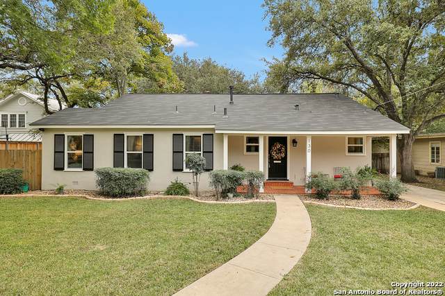 130 Fair Oaks Pl - Photo 1