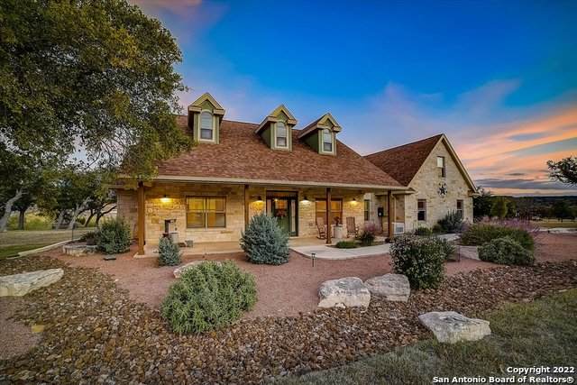 111 Lakebridge Trail - Photo 1
