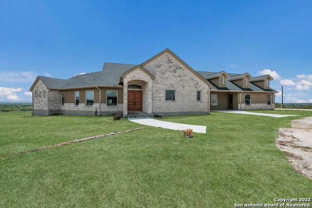 208 Private Road 378 - Photo 1