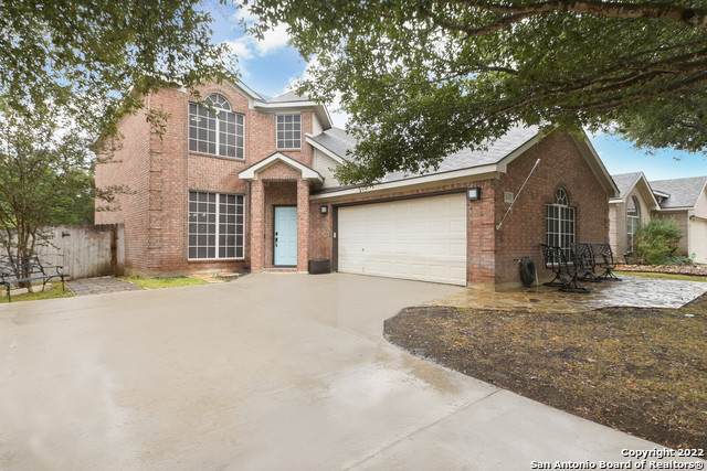 2203 Preakness Ln - Photo 1