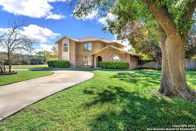631 Rio St - Photo 1