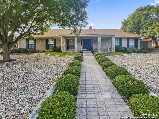 400 Crest Ridge Dr - Photo 1