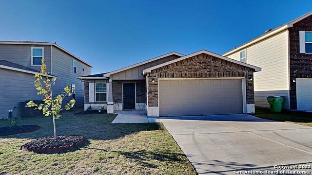 10527 Noble Cyn - Photo 1