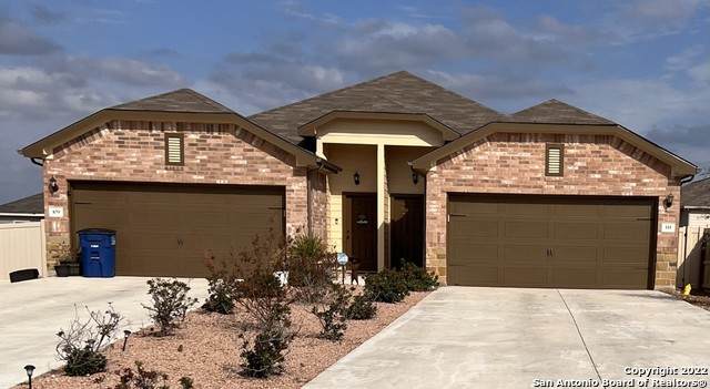 111 Stacy Lane - Photo 1