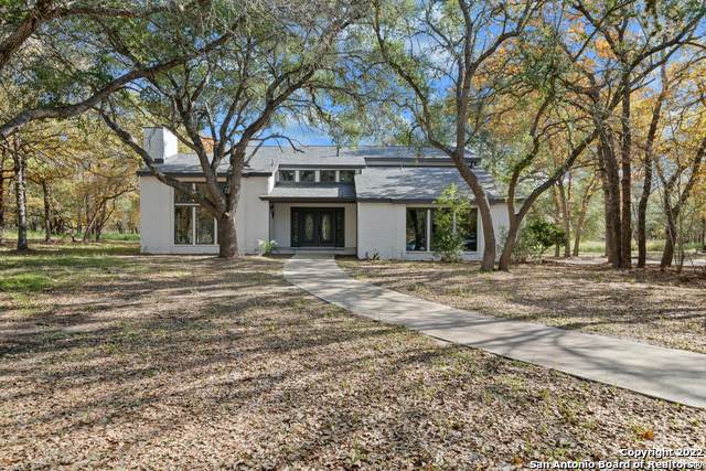 2083 Bentwood Dr - Photo 1