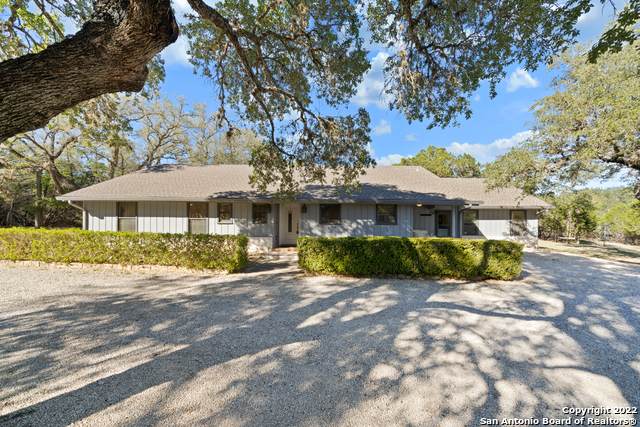 1825 Bottle Springs Rd - Photo 1