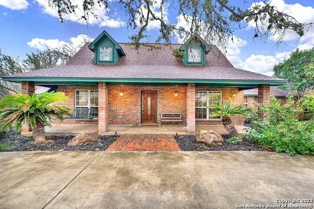 1211 Oak Ln - Photo 1