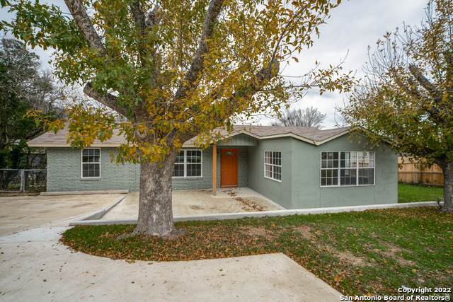 602 Main - Photo 1