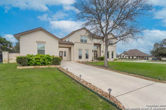 114 Stone Trail - Photo 1