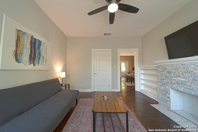 154 Claremont Ave - Photo 1