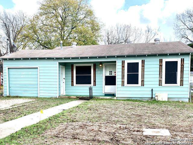713 Lamar St - Photo 1