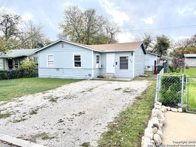 2030 Hicks Ave - Photo 1