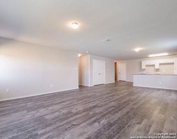 5770 Companion Loop - Photo 1