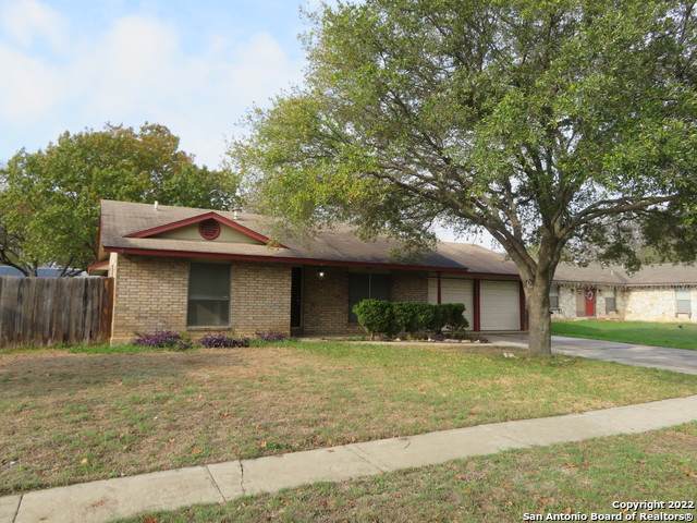8222 Creekline Dr - Photo 1