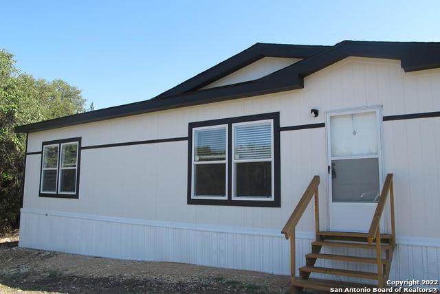 520 Wright Dr. - Photo 1