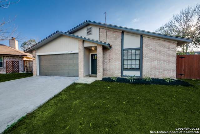 9203 Ridge Square St - Photo 1