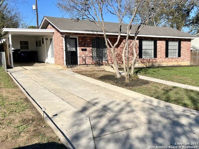 131 Howle Ave - Photo 1
