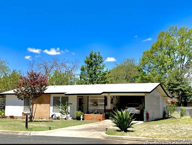 810 Edison St - Photo 1
