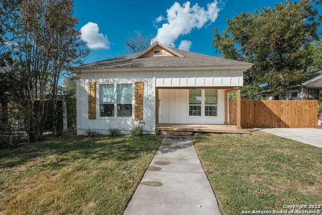 725 Westfall Ave - Photo 1
