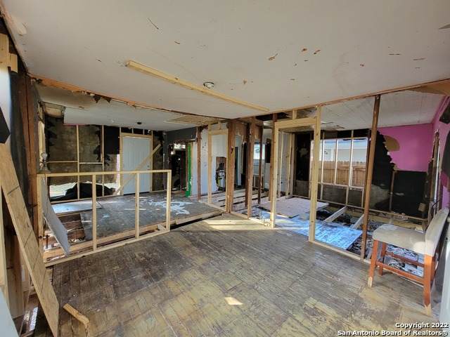 322 Huerta St - Photo 1