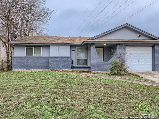 7446 Clear Water St - Photo 1
