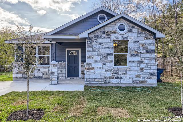 2742 Lombrano St - Photo 1
