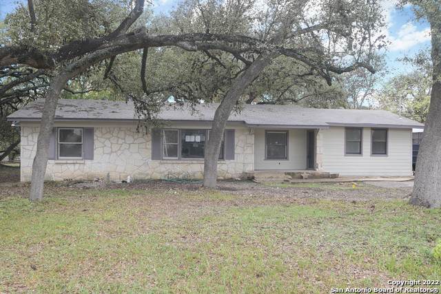 7215 Beverly Mae Dr - Photo 1