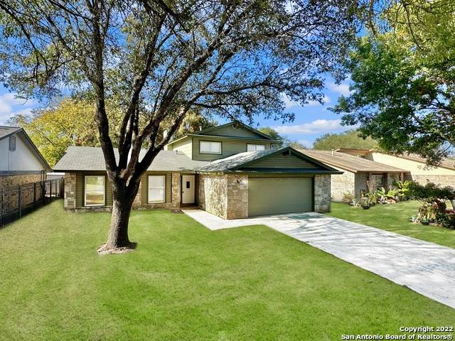 8343 Dawnwood Dr - Photo 1