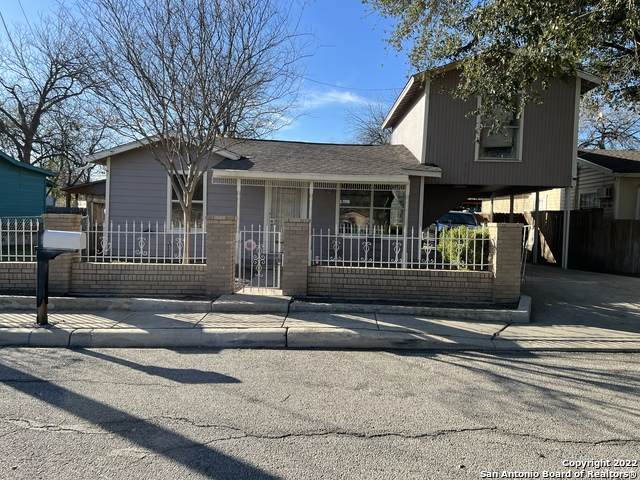 815 34TH ST - Photo 1