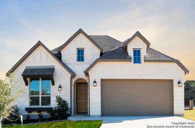 517 Huntwick Dr - Photo 1