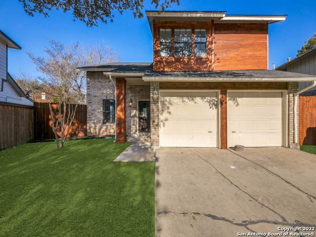 14122 Fairway Oaks - Photo 1