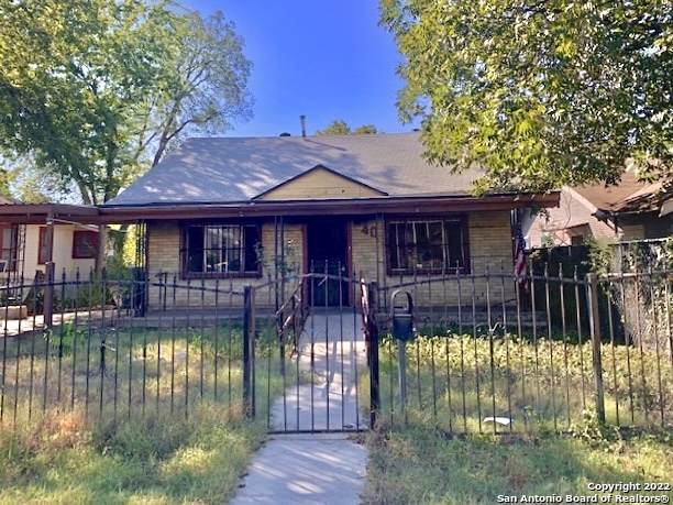 240 Hammond Ave - Photo 1