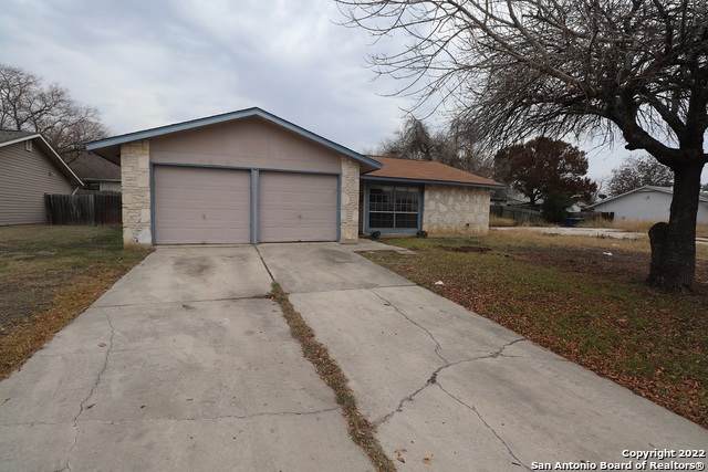 842 Saddlebrook Dr - Photo 1